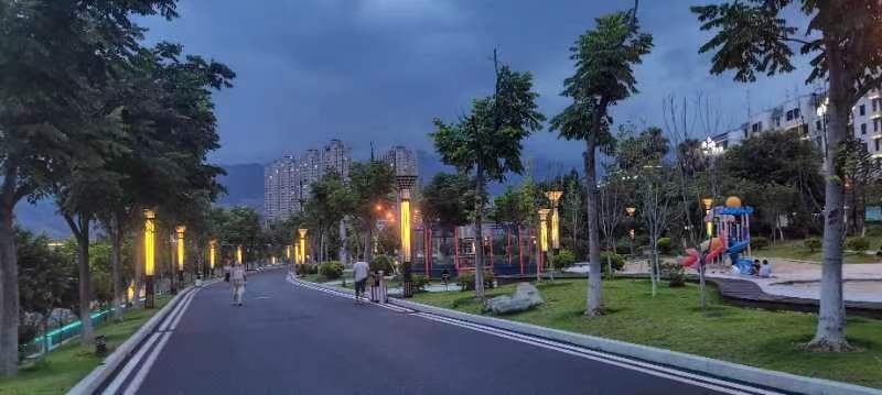 江濱公園步道 梅溪鎮(zhèn)河長辦供圖